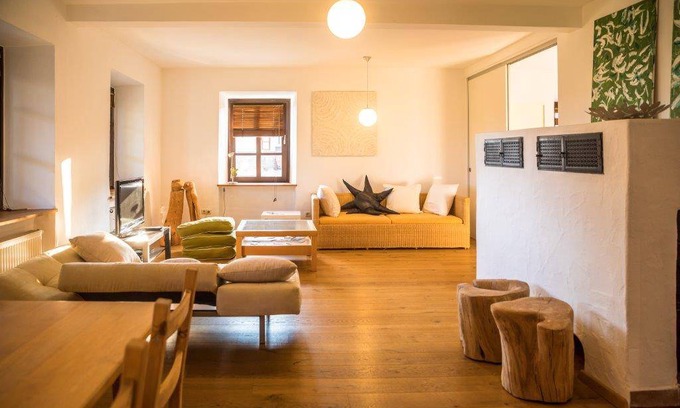 Deggendorf Apartment | Apartment ∙ 1 bedroom ∙ 4 guests
