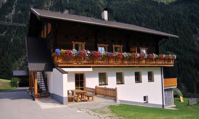 Kals am Grossglockner Apartment | Apartment ∙ 1 bedroom ∙ 2 guests