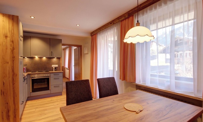 Bichl Apartment | Apartment 1 for 4 persons, 1 separate bedroom, balcony, 38 m²