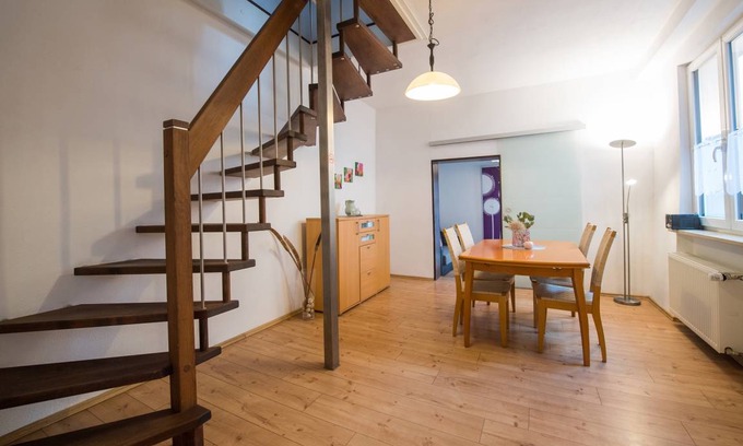 City Centre Regensburg Apartment | Apartment ∙ 2 bedrooms ∙ 6 guests