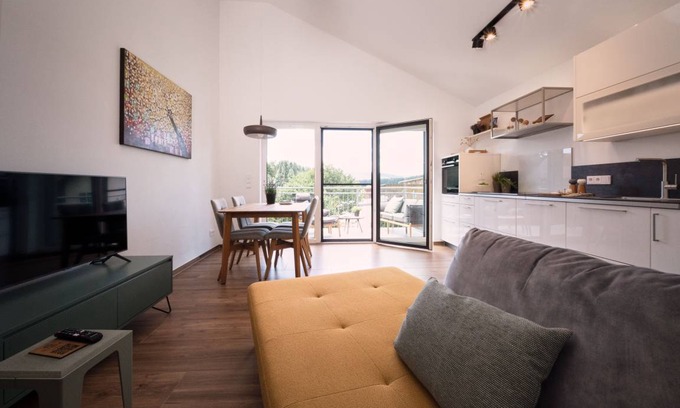 Wunsiedel Apartment | Apartment ∙ 2 bedrooms ∙ 4 guests