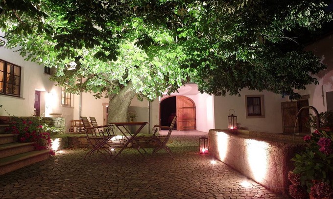 Berg Apartment | Apartment ∙ 2 bedrooms ∙ 3 guests