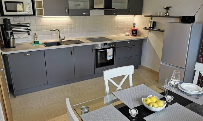 Selb Apartment | Apartment ∙ 2 bedrooms ∙ 4 guests