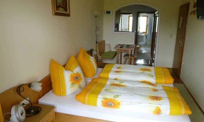 Chieming Apartment | Apartment ∙ 2 guests