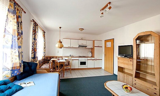 Hopfgarten Markt Apartment | Apartment Brixental in Hopfgarten im Brixental - 4 persons, 1 bedrooms