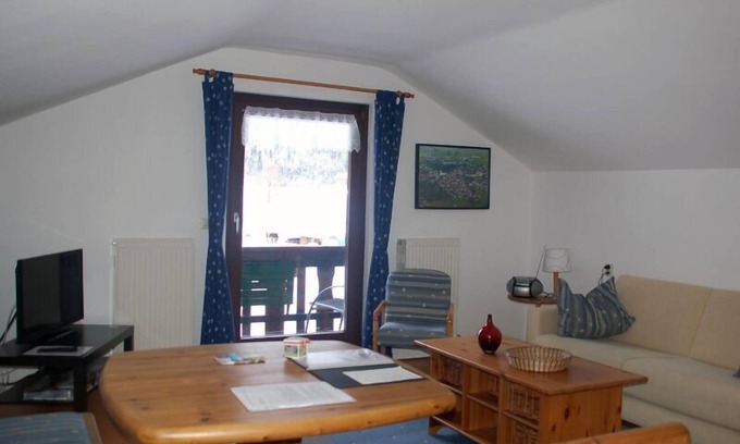 Inzell Apartment | Apartment Enzian for 3 persons with balcony, bedroom, kitchen, 60 sqm