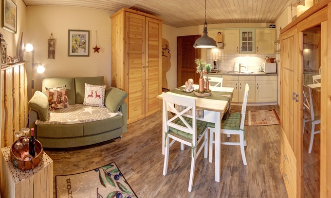 Eck Apartment | Apartment for 2 persons with balcony, kitchenette, 29 sqm