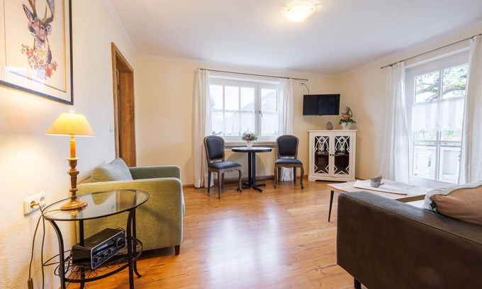 Ruhpolding Apartment | Apartment Rauschberg 48sqm, balcony, kitchen, 1 living room and 1 bedroom, WLAN, 3 persons