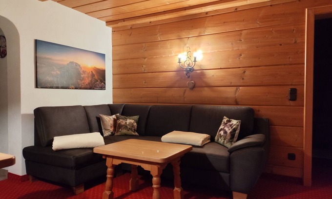 Ruhpolding Apartment | Apartment Talblick, 53sqm, balcony, kitchenette, WLAN