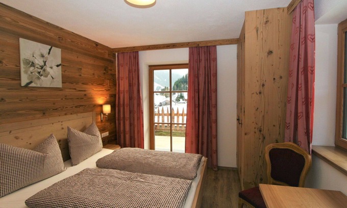 Wildschoenau Apartment | Beautiful apartment for 10 guests with WIFI, TV and patio