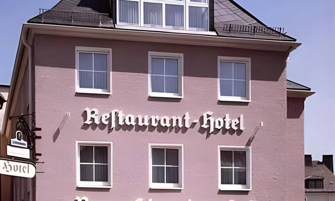 Muenchberg Bed & Breakfast | Bed and breakfast ∙ 3 guests