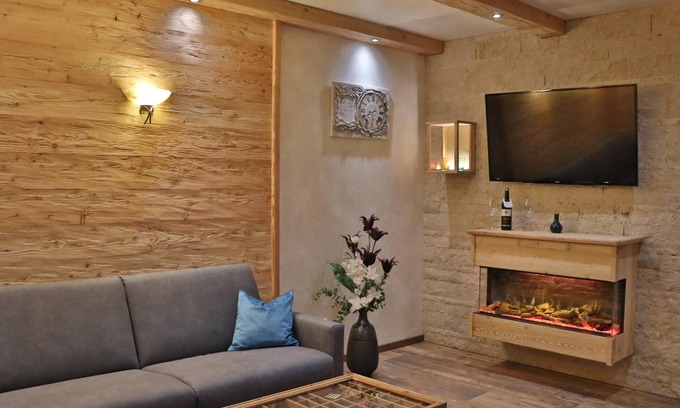 Vilsbiburg Ski Chalet | Chalet ∙ 2 bedrooms ∙ 4 guests
