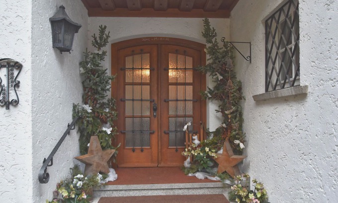 Weissenbrunn Apartment | Congenial Apartment in Weißenbrunn with Garden and Barbecue