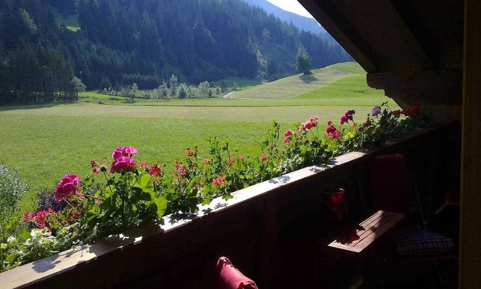Tannheim Apartment | Country house Rossberg, Austria