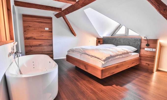 Neukirchen Beim Heiligen Blut Resort | Private room ∙ 2 guests