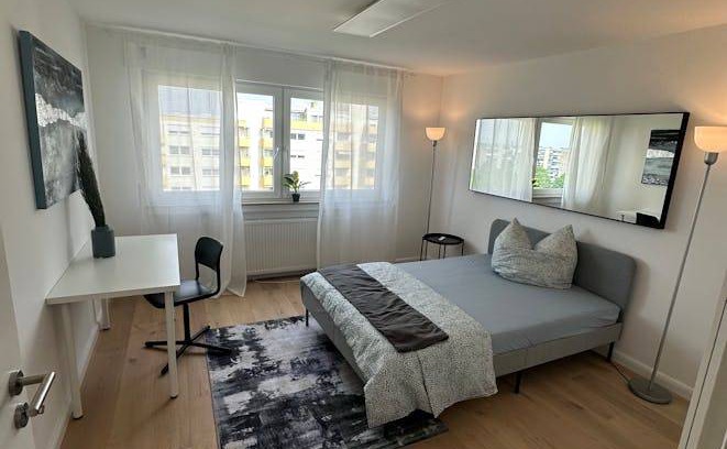 Furstenried-West Resort | 200 m² Private room ∙ 1 bedroom ∙ 1 guest