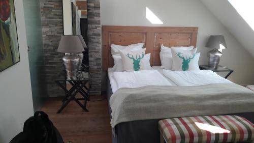 Thalkirchen - Obersendling - Forstenried - Furstenried - Solln Bed & Breakfast | 30 m² Bed and breakfast ∙ 5 guests