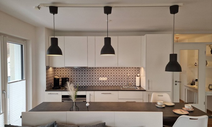Aschach Apartment | Enjoy the city & lake - brand new penthouse apartment