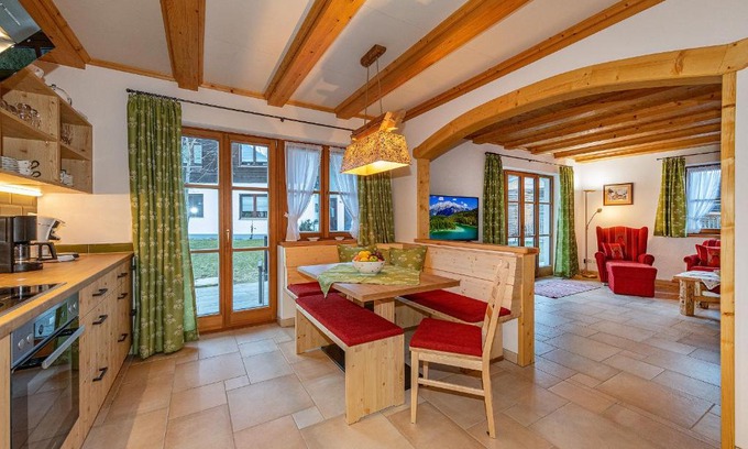 Mittenwald House | Ferienhaus STOARÖSERL