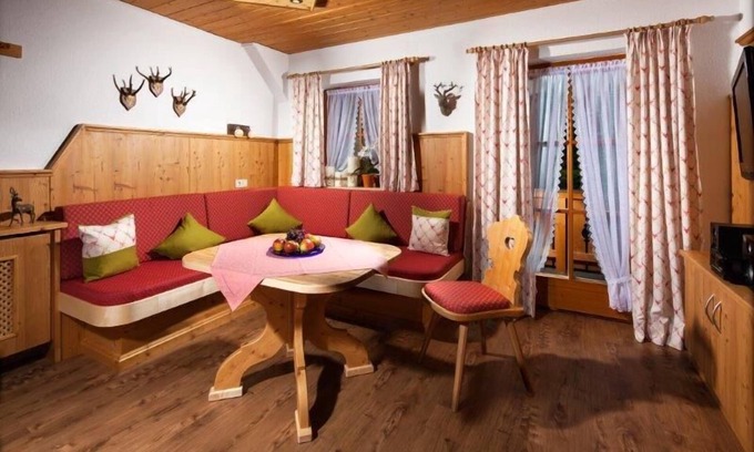 Schoenau am Koenigssee Apartment | Ferienwohnung Untersberg, für 2 Personen, 40 qm
