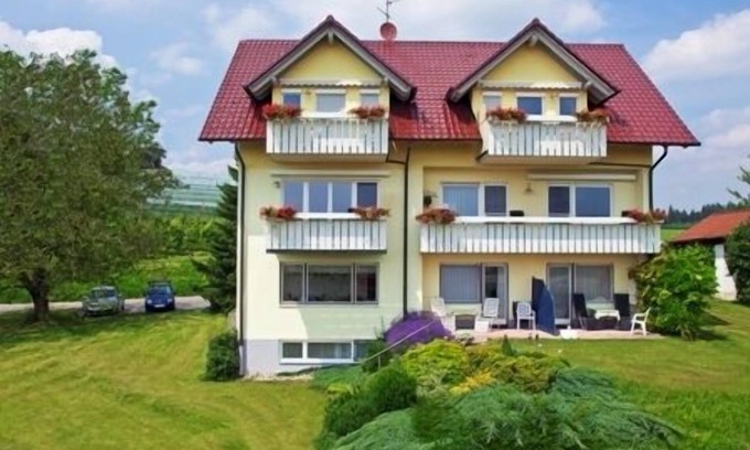 Wasserburg Apartment | Ferienwohnung 2 mit 70 qm, 3 Schlafzimmer für maximal 6 Personen