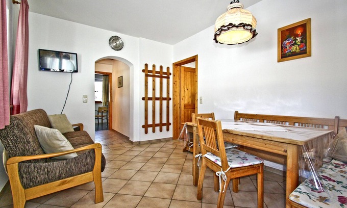 Aschau im Chiemgau Apartment | Ferienwohnung "Paradies" 39 qm° mit extra Schlafzimmer im Erdgeschoss