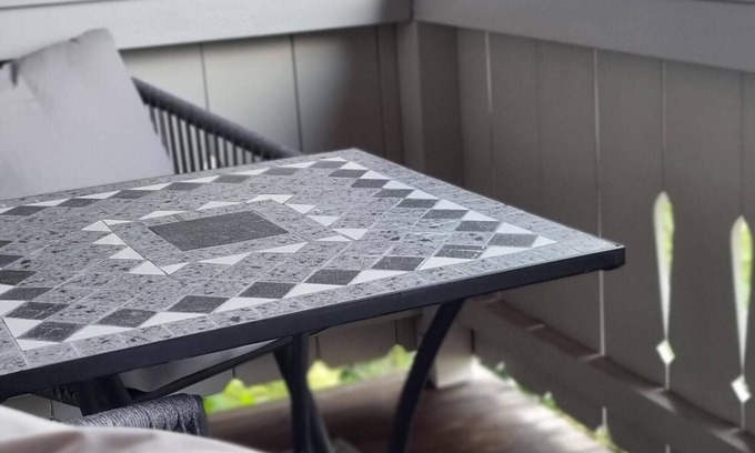 Eck Apartment | Ferienwohnung 43qm mit Balkon für Max. 2 Personen