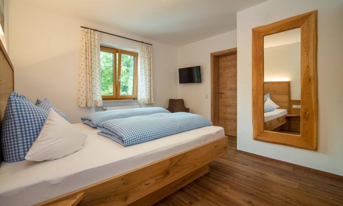 Hopferau Apartment | Fuchsbau/double room P* - panoramic view Heimen
