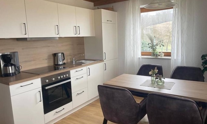 Bad Griesbach im Rottal Apartment | Gemütliche Ferienwohnung am Waldrand