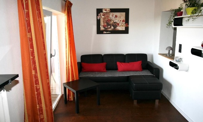 St. Oswald Apartment | Gemütliche Ferienwohnung für 2 Personen (35qm) mit Südbalkon