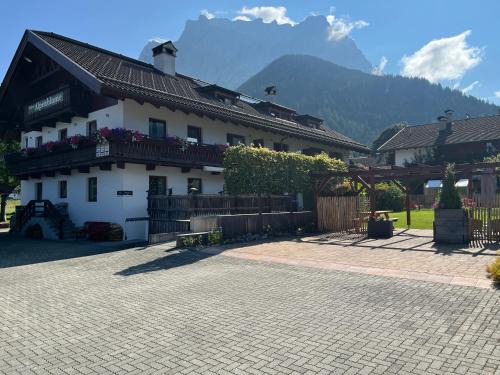 Ehrwald Apartment | Haus Alpenblume