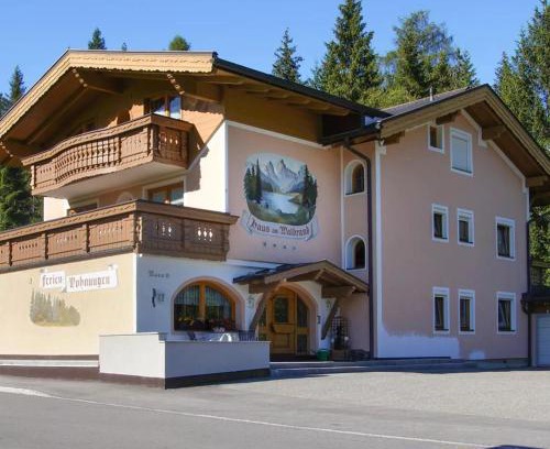 Leutasch Apartment | Haus am Waldrand