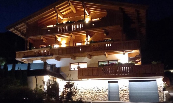 Alpbach Apartment | Haus Raimund " KLEIN aber FEIN "