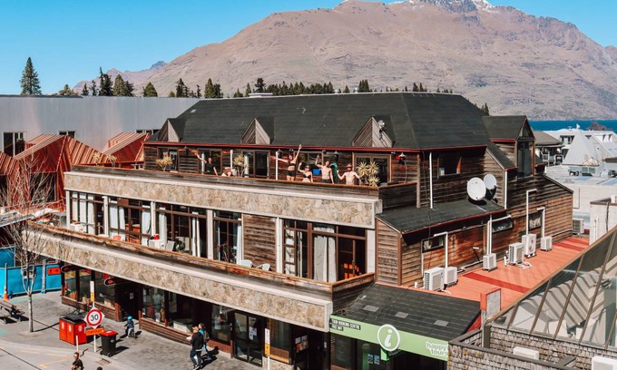 Queenstown City Centre Hostel | Hostel ∙ 6 guests