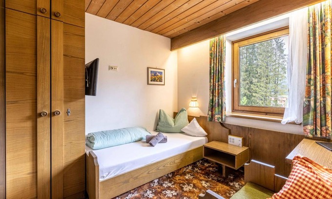 Gerlos Hotel | Hotel ∙ 1 bedroom ∙ 1 guest