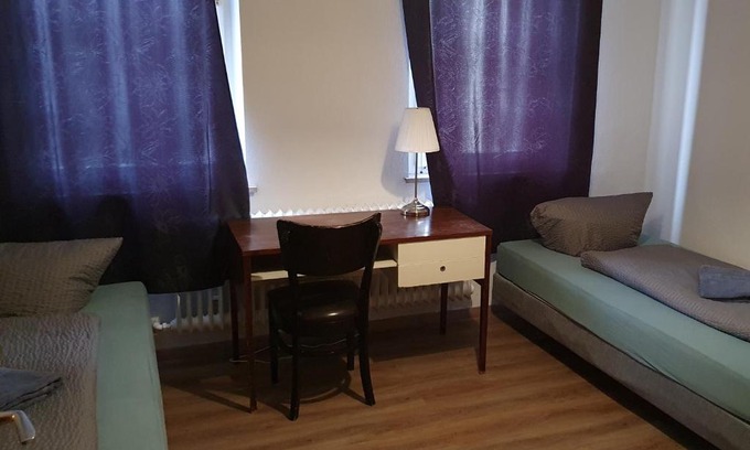 Fuerth Hostel | Hotel Berkut
