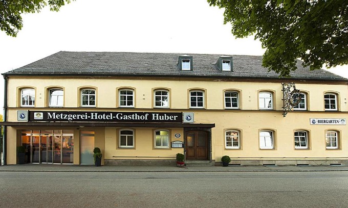 Moosburg Hotel | Hotel Huber