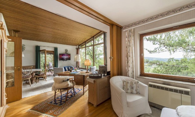 Weidenberg House | House ∙ 2 bedrooms ∙ 3 guests