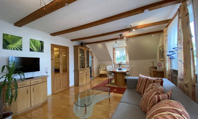 Stuckbrunn House | House ∙ 2 bedrooms ∙ 5 guests