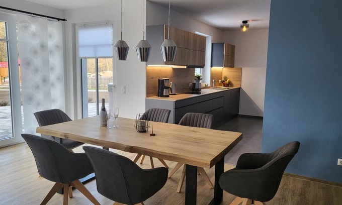 Feuchtwangen House | House ∙ 3 bedrooms ∙ 6 guests
