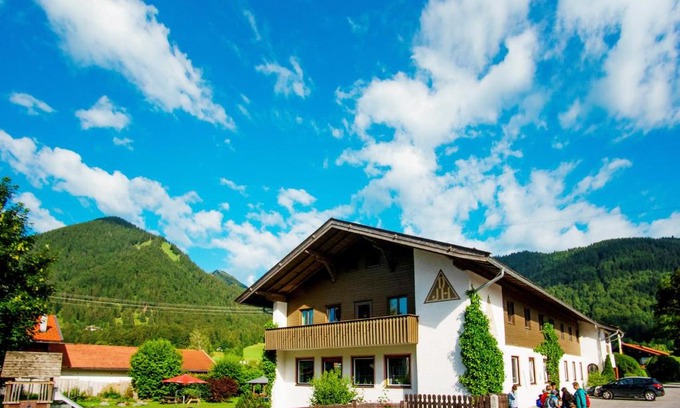 Kreuth Hostel | Jugendherberge Kreuth am Tegernsee