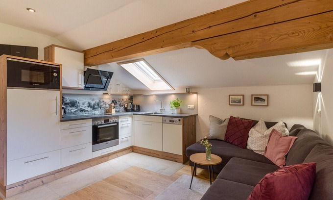 Niederaudorf Apartment | Kaiserblick vacation apartment, 50 m², south-facing balcony with mountain view and two bedrooms