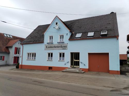 Moettingen Hostel | Landarbeiterhaus