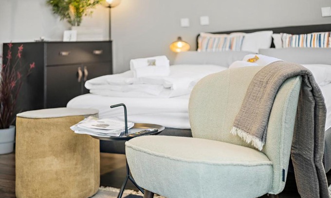 Antonviertel Apartment | LUXOMES - Modern Design Apartments - Ingolstadt Central