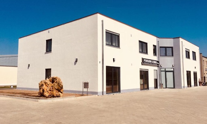 Giebelstadt Bed & Breakfast | Pension Leona