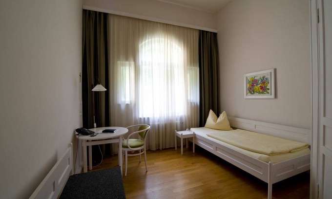 Rothenburg ob der Tauber Resort | Private room ∙ 1 bedroom ∙ 1 guest