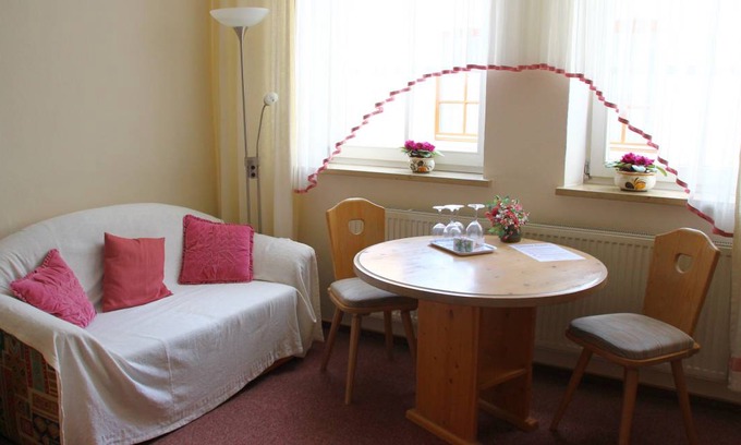 Hohenberg a.d.Eger Resort | Private room ∙ 3 guests