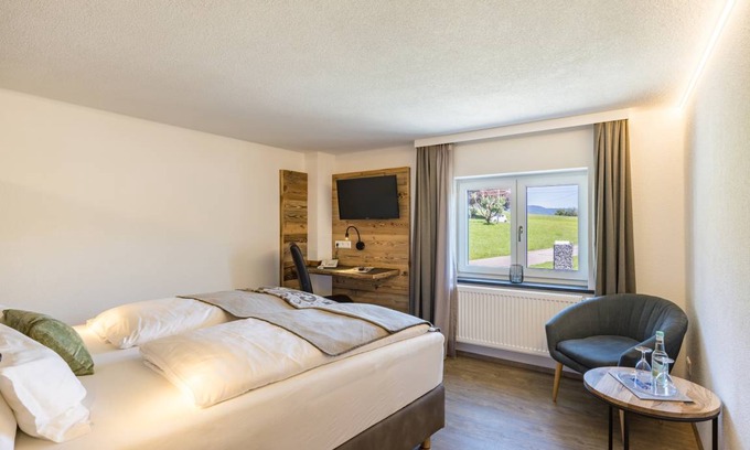 Maierhofen Resort | Private room ∙ 1 bedroom ∙ 2 guests