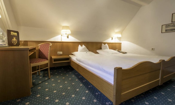 Krumbach Resort | Private room ∙ 1 bedroom ∙ 2 guests