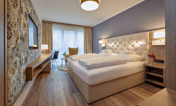 Neutraubling Resort | Private room ∙ 1 bedroom ∙ 2 guests